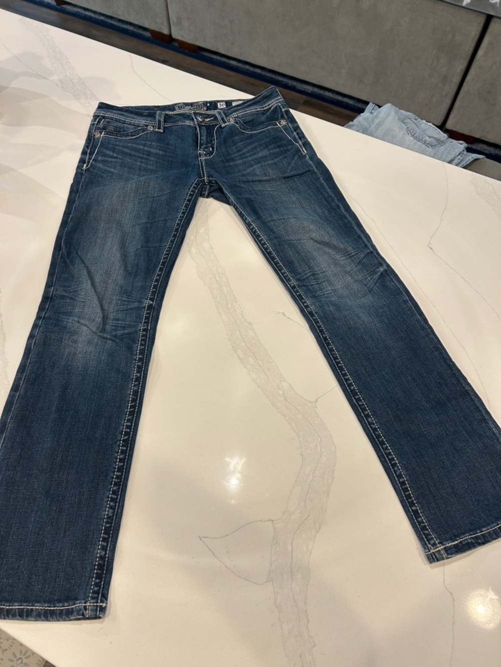 Miss Me Blue Straight Jeans size 30 31 inseam GUC fleur di lis pattern